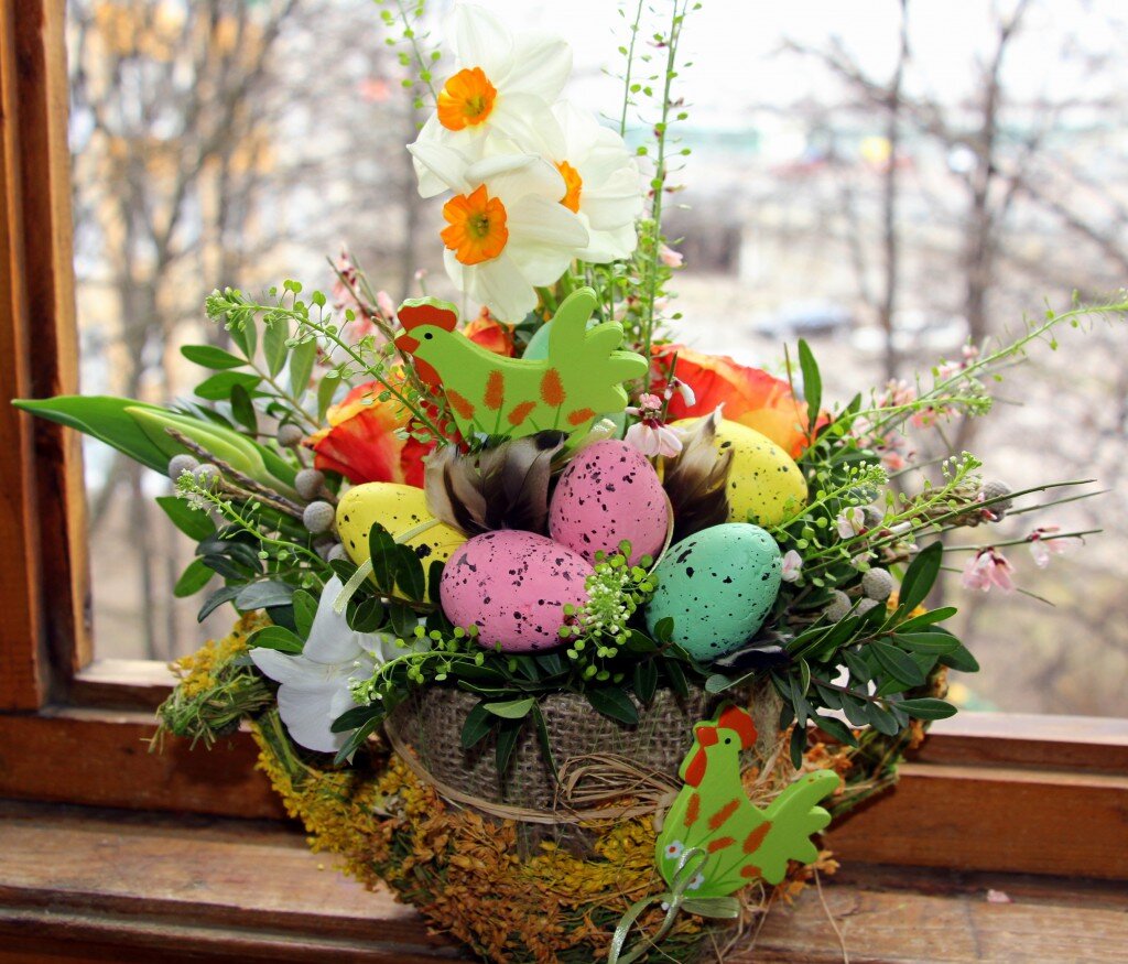 Цветы и композиции к Пасхе купить в Киеве с доставкой