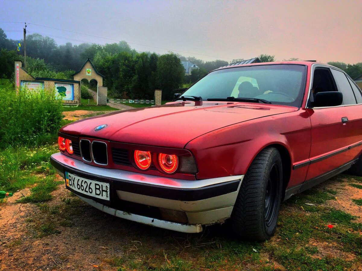 BMW E34 -   BMW      1988   1996      BMW  