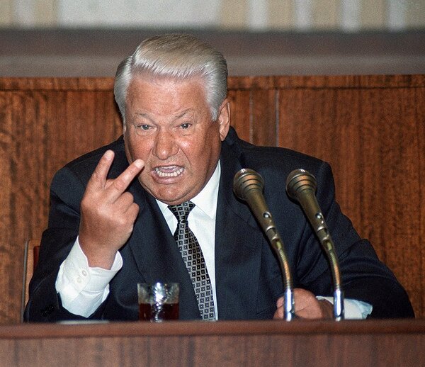 Почему Ельцин так сильно пил? Причины запоев и пристрастия в алкоголе