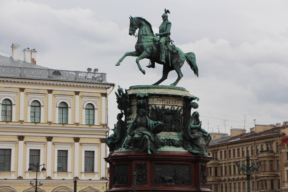 Памятник николаю 1 в санкт петербурге фото