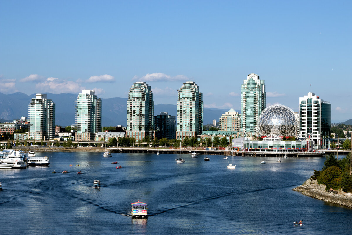 Вид на научный центр город Ванкувер, Канада