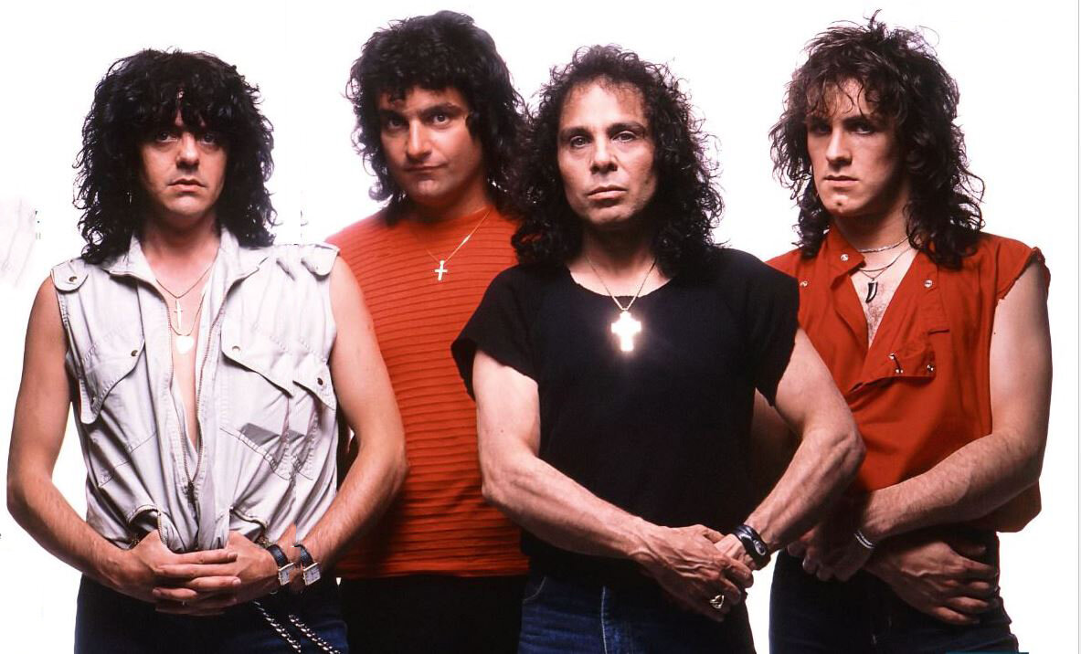 В поисках золота на вершине «Радуги» (слева направо): Джимми Бэйн, Винни Эппис, Ронни Джеймс Дио, Вивиан Кэмпбелл || 