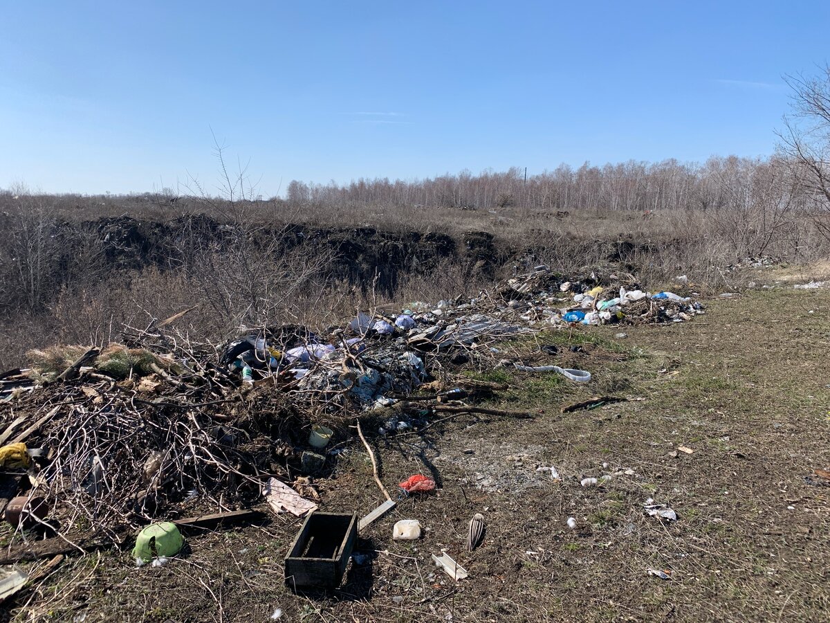 Жители деревни двадцать лет ждут, когда им починят единственную дорогу. Попросили меня рассказать о своей проблеме