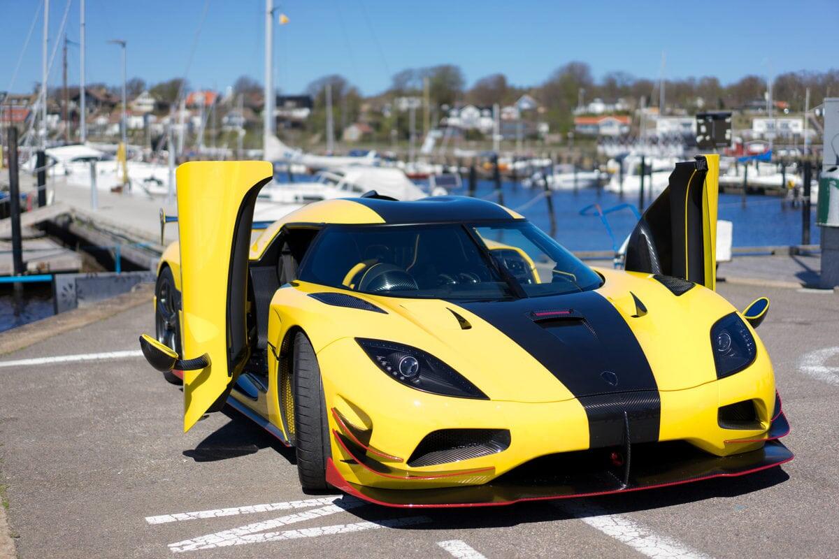 koenigsegg.com