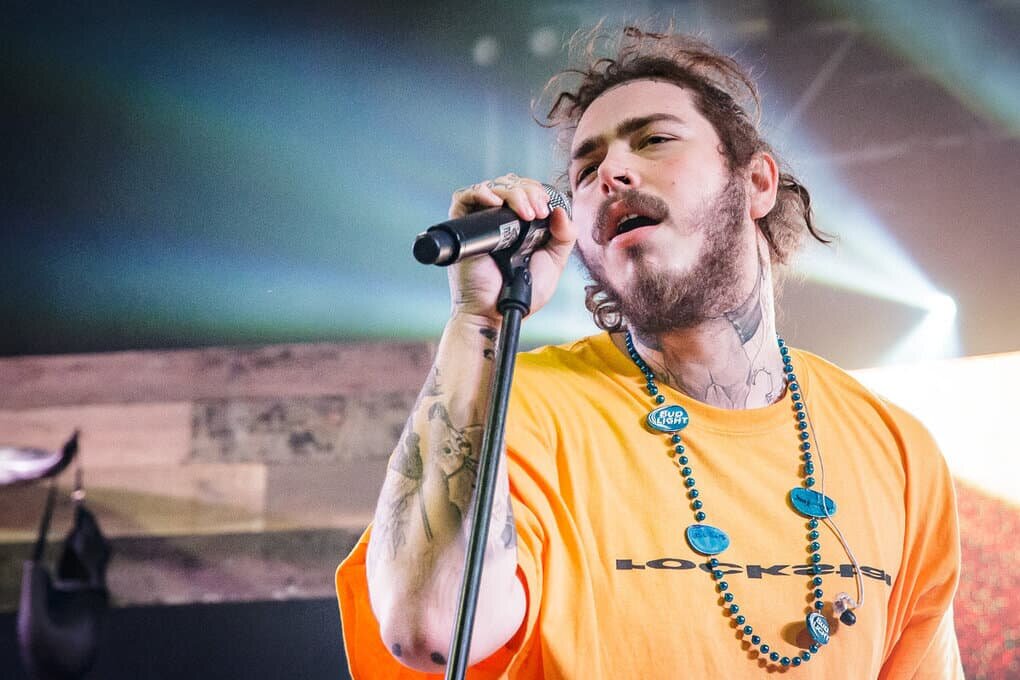 Певцы в чем суть. Post Malone фото. Самый лучший певец мира. Поп музыканты.