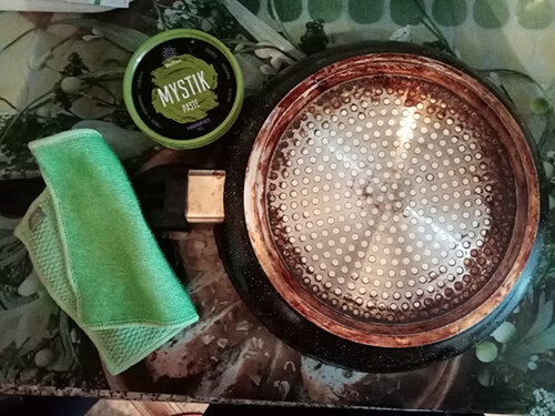 Как пишут что паста и салфетка сможет отчистить этот нагар. Проверим!