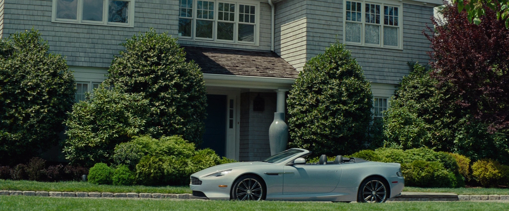 Вот такое имущество предстоит поделить Марку и Кейт при разводе. Впрочем, основное - на счетах, за которые и разгорается борьба.