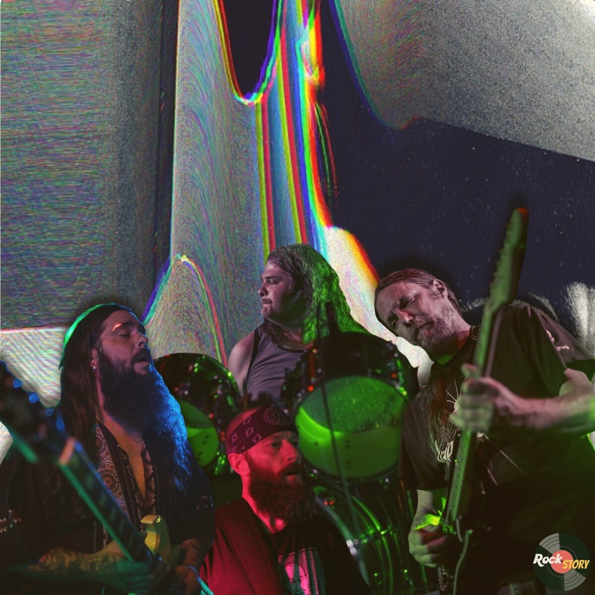 На фотографии: участники группы Bailjack