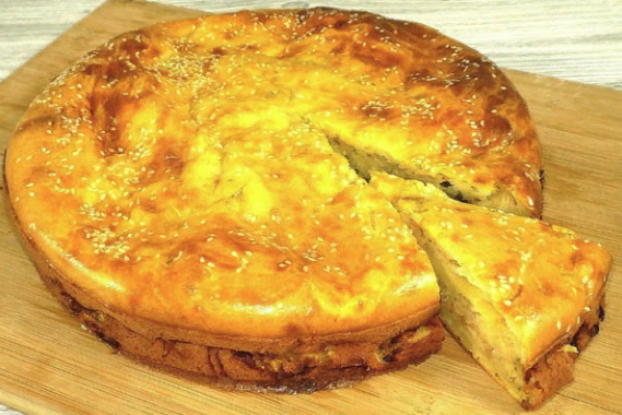 фото: https://natalia11.ru/zalivnoj-pirog-s-kapustoj-gotovlyu-iz-produktov-kotorye-ostalis-v-holodilnike/