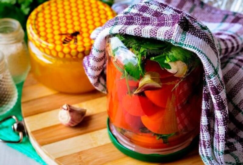 Маринады для помидоров: с мёдом, по-царски и советский