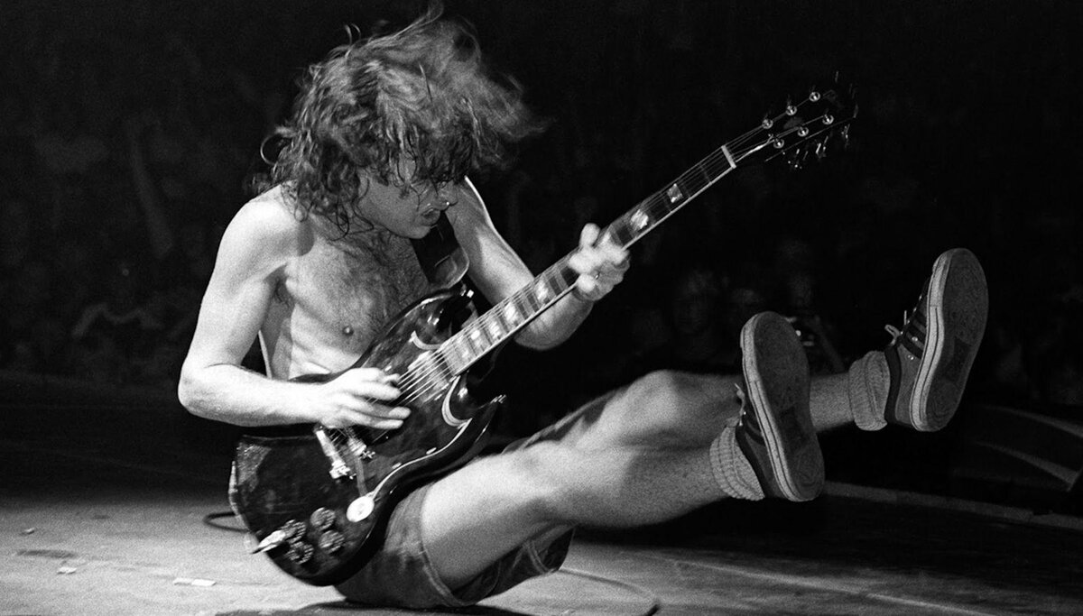 Angus Young. AC/DC
