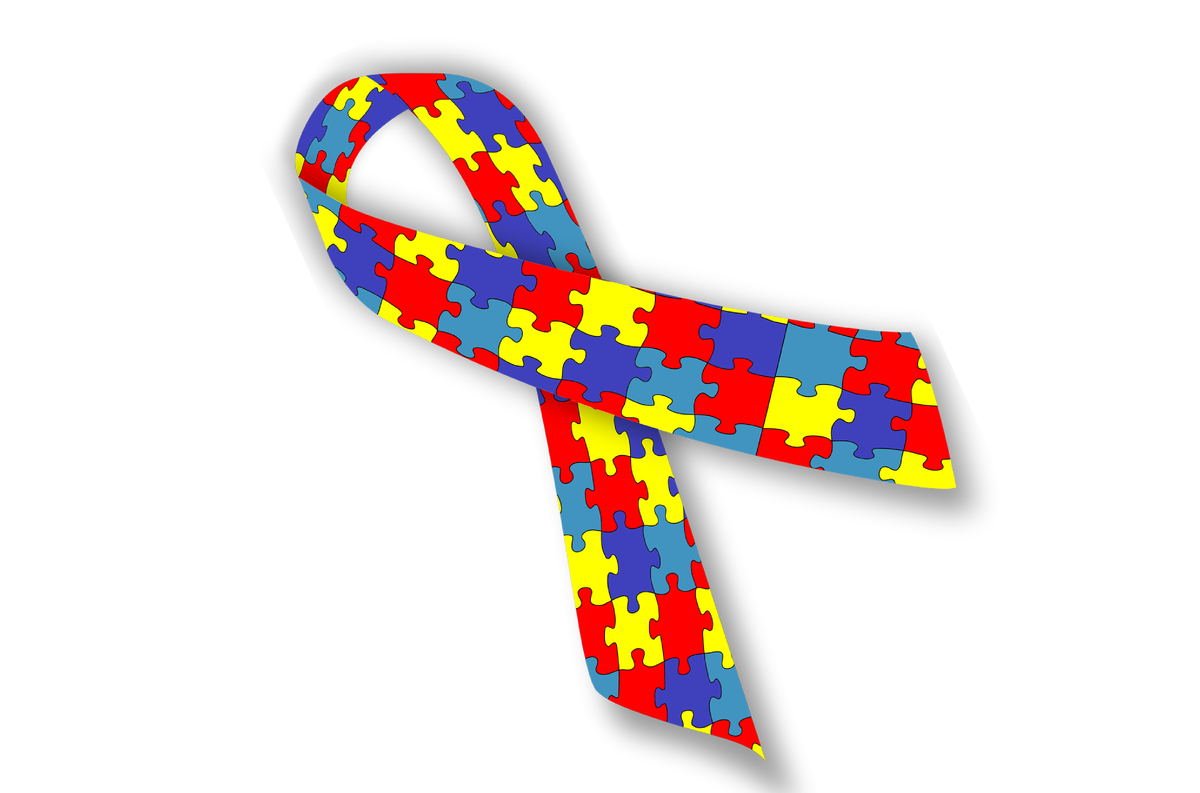 Лента с изображением пазла — символ аутизма