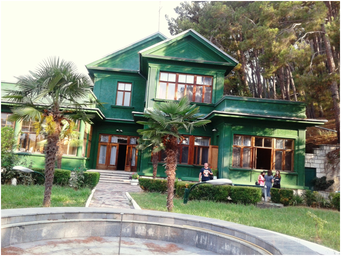 Дача В.И.Сталина в Абхазии «Холодная речка». Фото автора