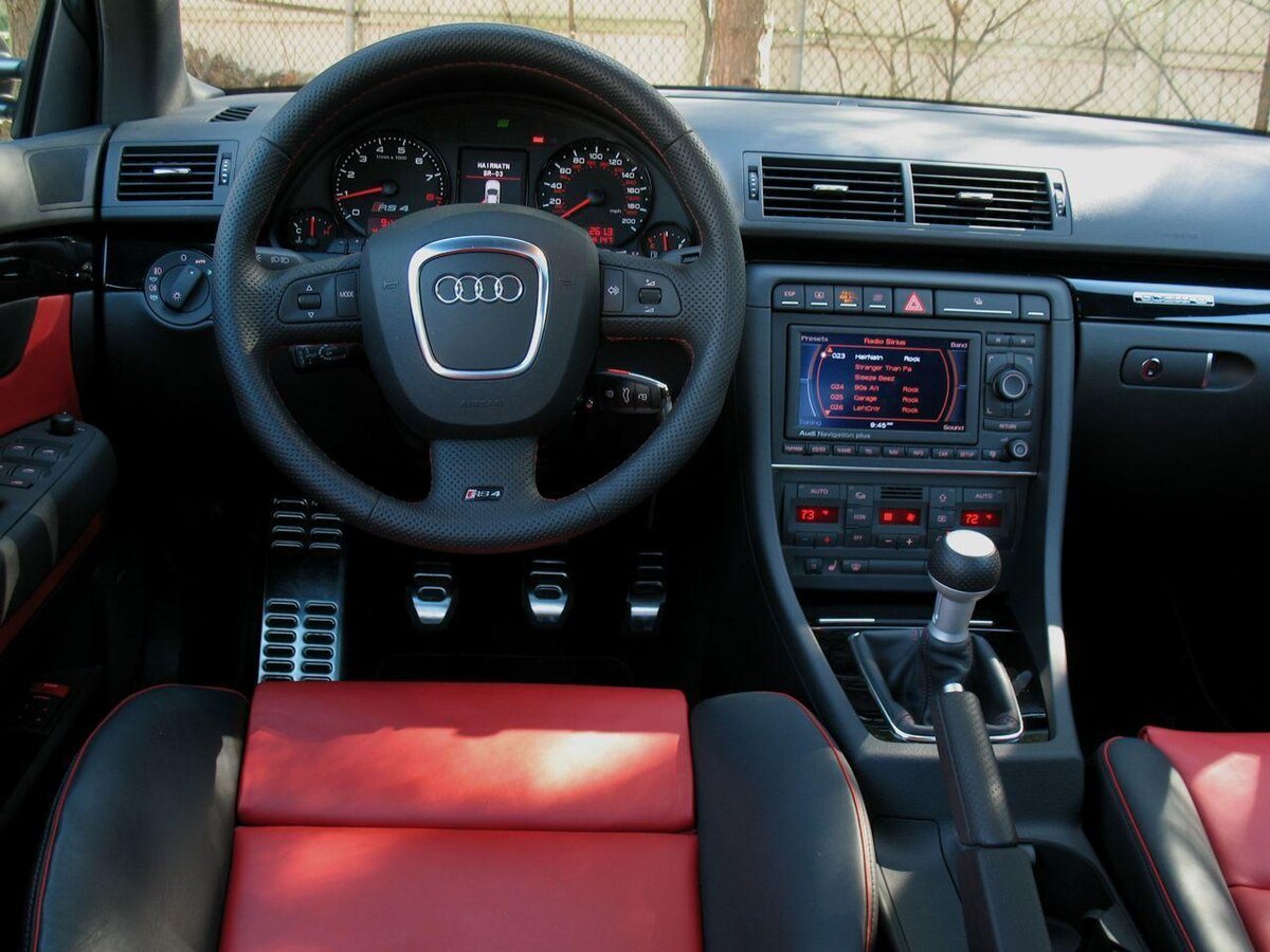 audi rs4 b7 interior