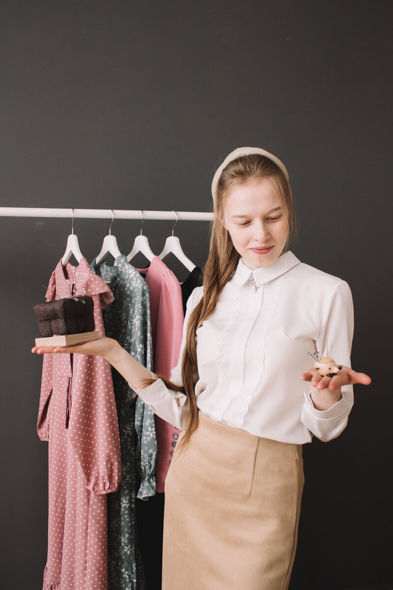 Мангул Виктория, более 7 лет крою и шью.