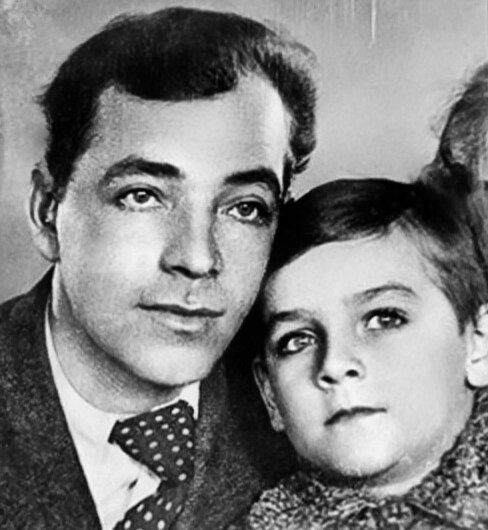 Сын тарас алейников петра алейникова фото