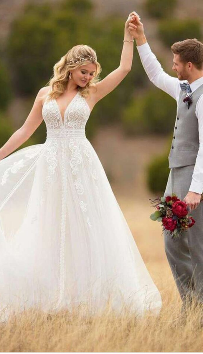 Поженились рано, красивая пара (взято из Яндекс картинки) 