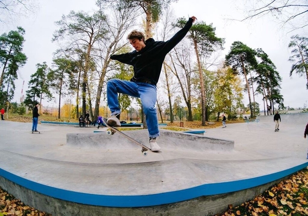 Куда сходить бесплатно 12 – 13 августа 2023: Спортивное  мероприятие «Спорт улиц» на Дворцовой площади