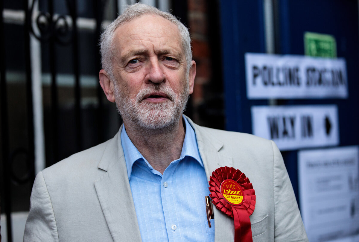 Джереми Корбин https//img.viadvice.com/img/money/ERR/jeremy-corbyn-has-promised-4-more-bank-holidays-twitter-is-seriously-divided.jpg  