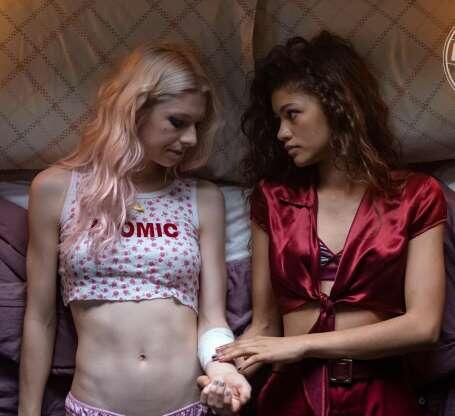 Джулс и Ру из "Эйфории"