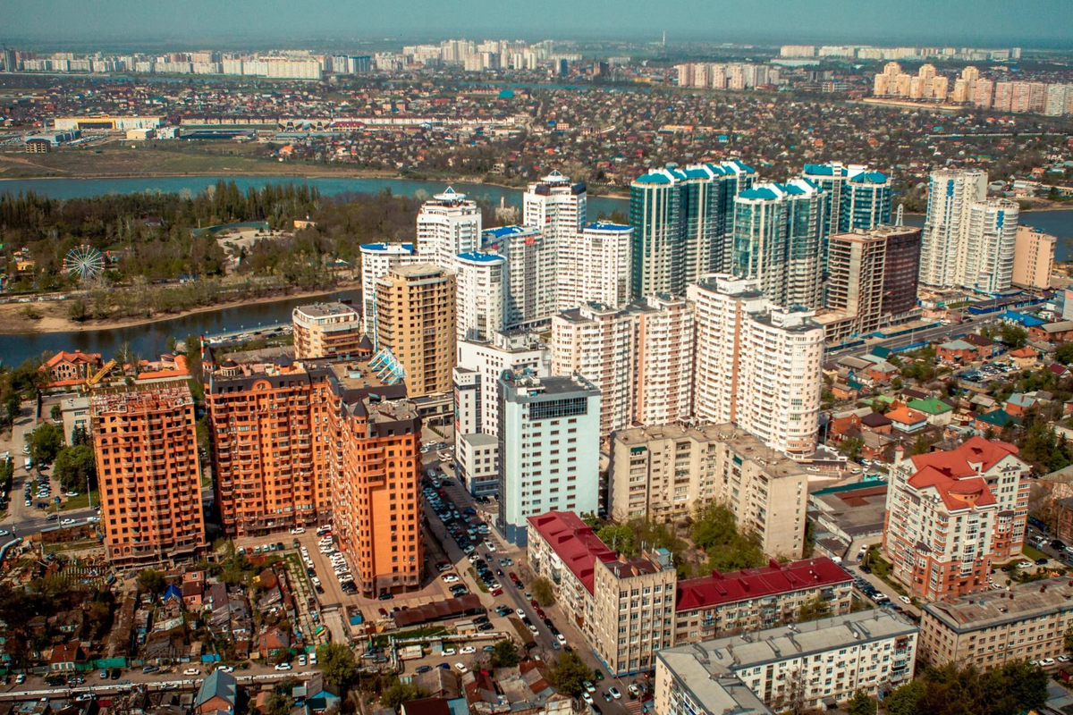 Жизни город миллионник. Краснодар. Кубанский район Краснодар. Кубань Краснодар город. Краснодар город миллионник.