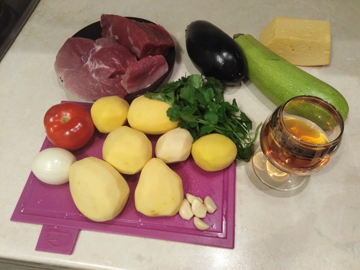 Картофель томаты лук сыр чеснок свинина говядина кинза баклажан кабачок