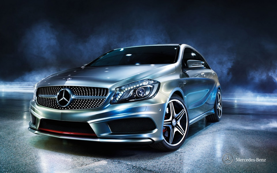 Mercedes-Benz самый продаваемый люксовый автомобиль 2019 года.