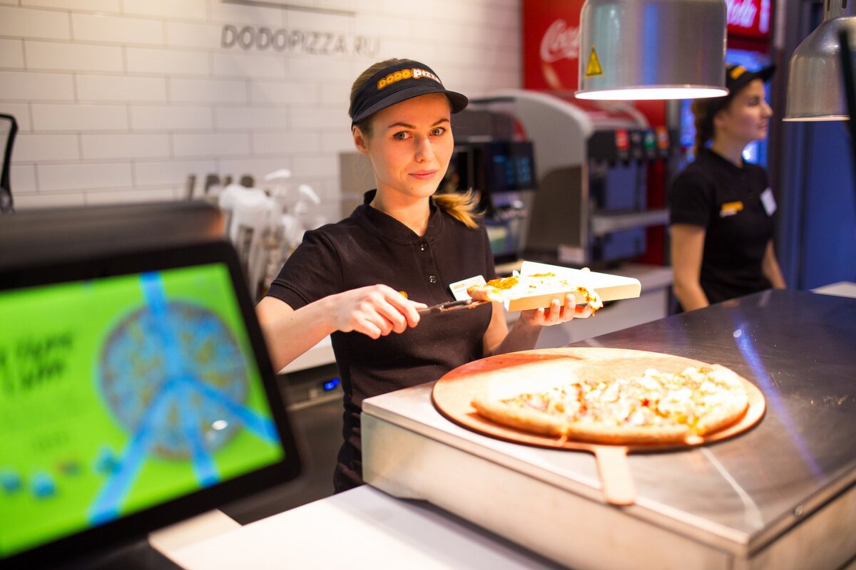 Дело в том, что формально покупка произошла, чек есть - а то, что сумма была вбита неправильно не моя проблема. Но все зависело от изобретательности и находчивости персонала пиццерии.