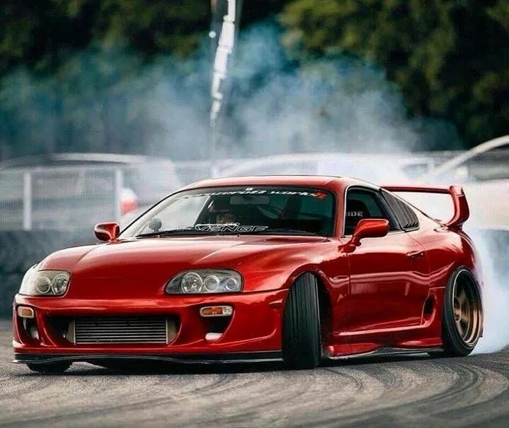 Toyota Supra. Drift.