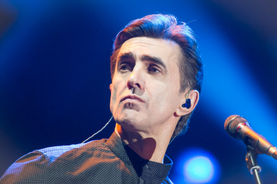 Вячеслав Бутусов. Источник: https://peterburg2.ru/uploads/19/06/14/ga11_butusov.jpg