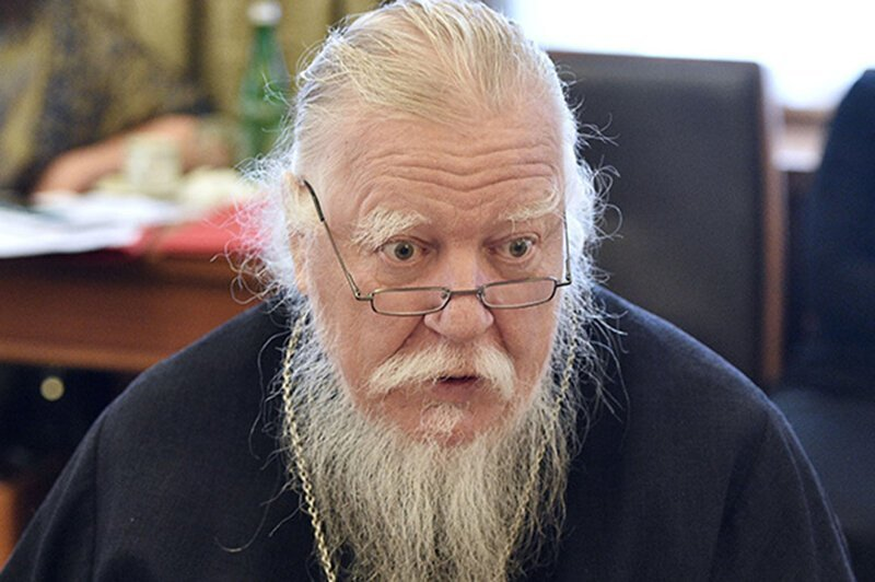 Фото с Яндекс-картинки. " Ты что, Александр, пока я болею за меня решил подработать? Ты, смотри, конкуренцию мне не создавай!"