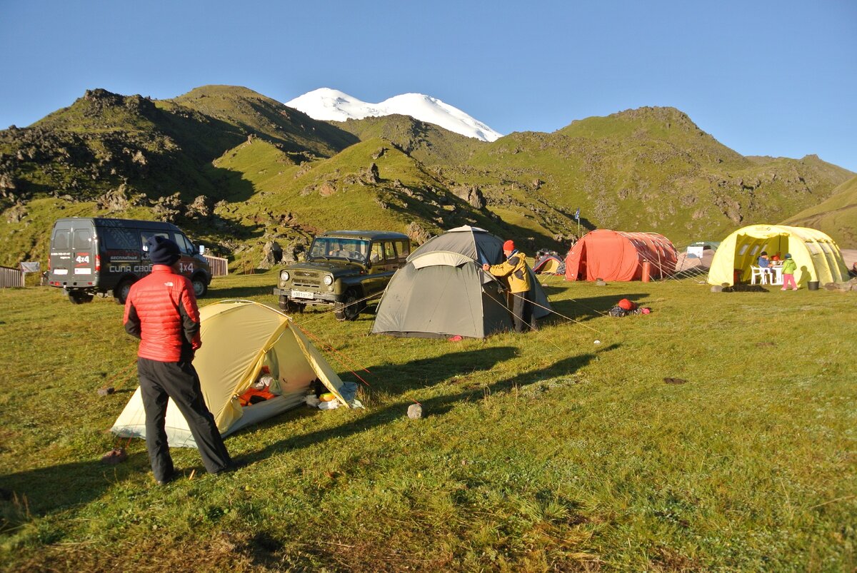 Лагерь на поляне Эммануэля.