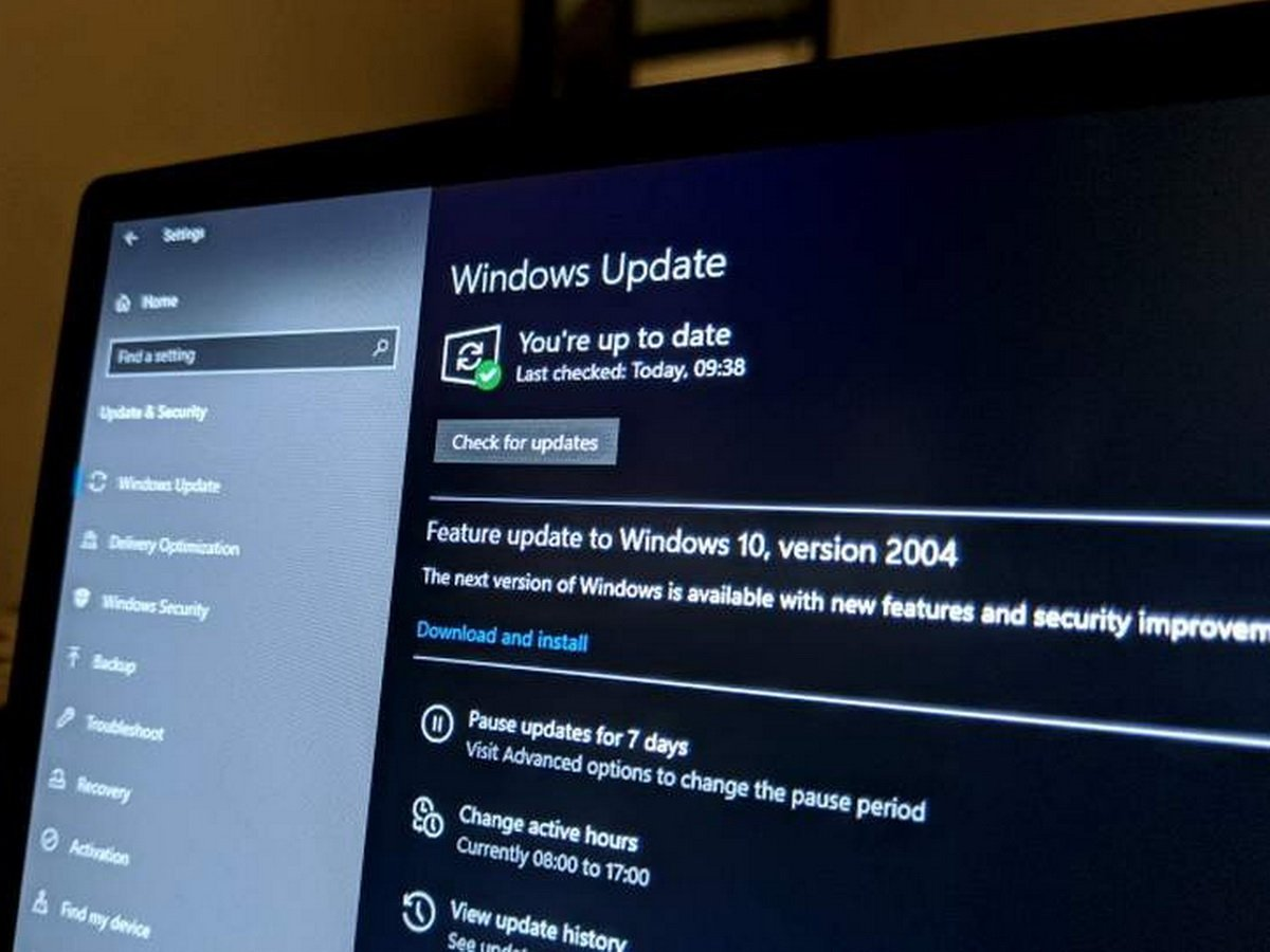 Windows 10 update. Microsoft обновление. Старая версия виндовс 10. Windows 10 update Window.