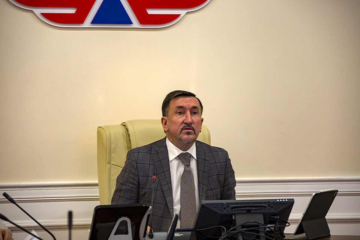 Игорь Моисеенко