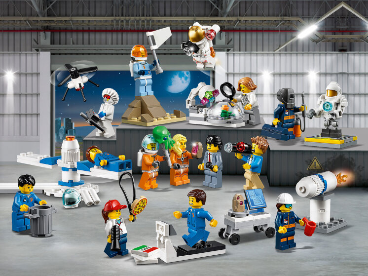 Комплект минифигурок «Исследования космоса» (60230)
