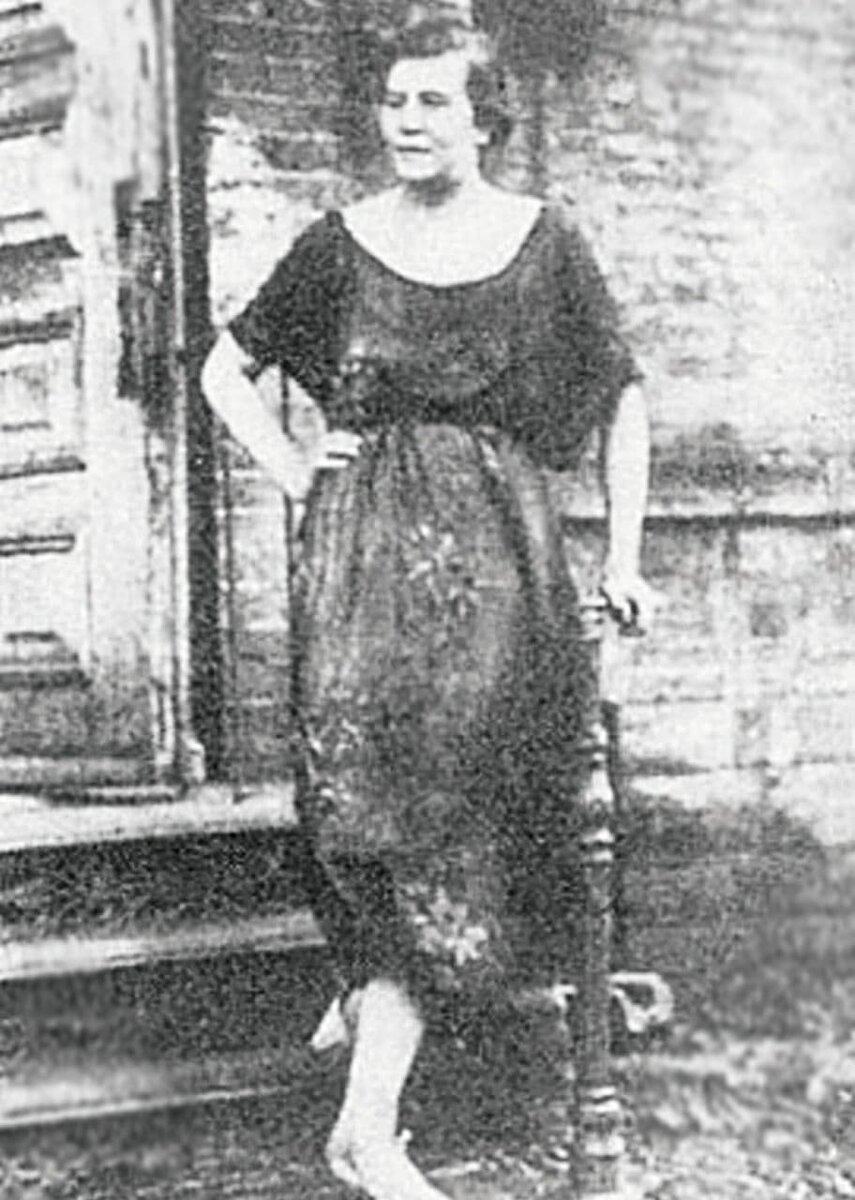 Легендарная Дора Евлинская - садистка и палач Одесского ЧК