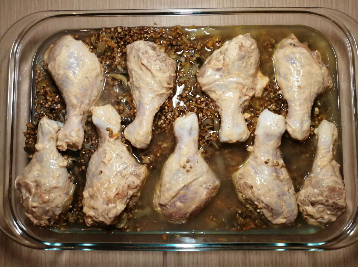 Курица с гречкой в духовке