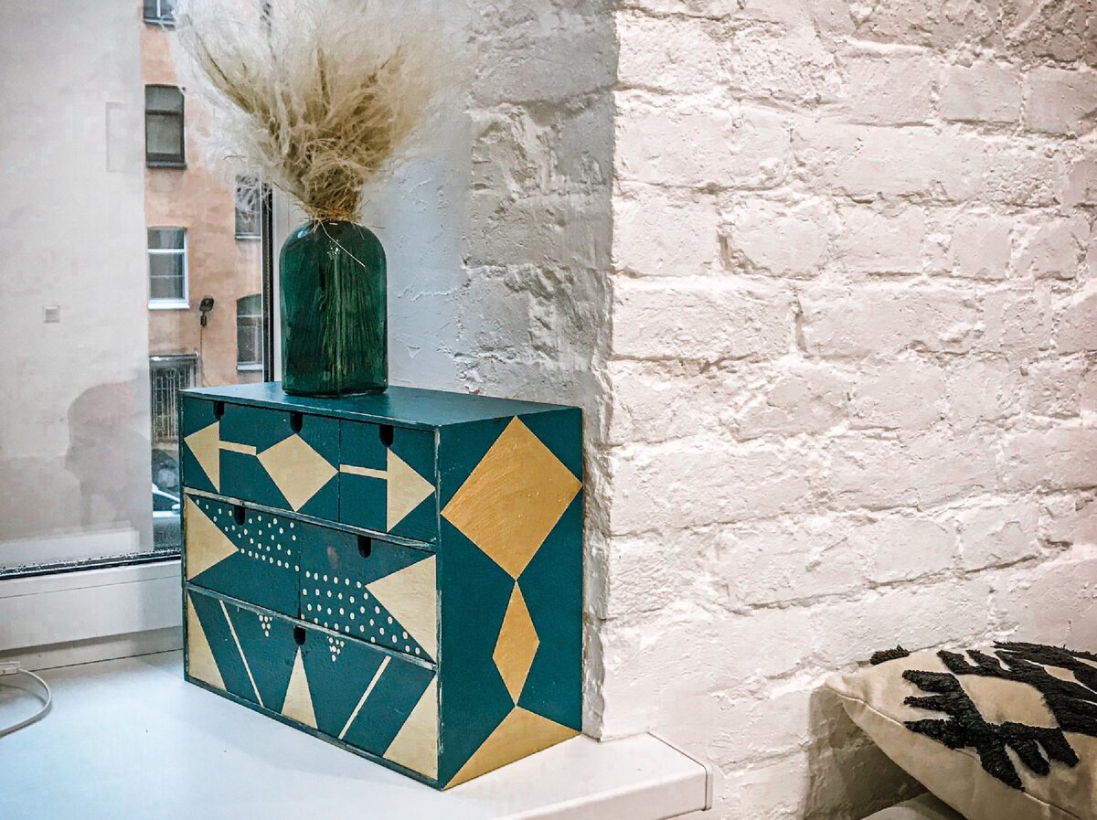 Фотография и работа автора 