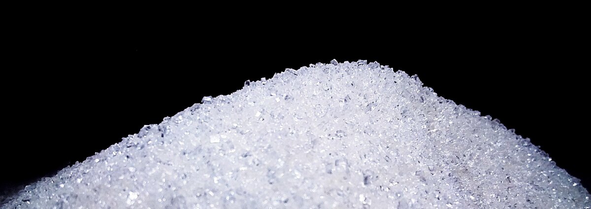 Общеизвестный факт, что потребление сахара приводит к таким последствиям как: диабет(1 и 2 типов), нарушение обмена веществ, заболевания сердечно-сосудистой системы, ожирение.