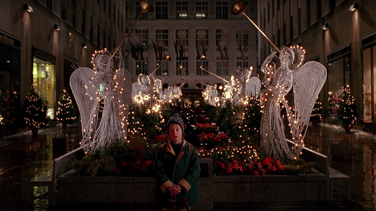 Кадр из фильма "Один дома 2", 1992