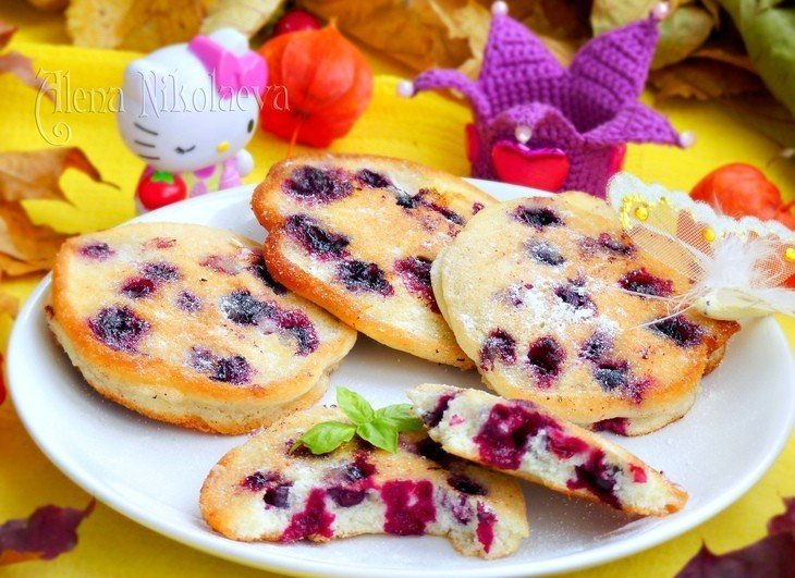 Бисквитные оладьи «Мамины» – кулинарный рецепт