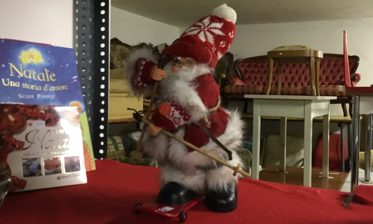 Такой симпатяга! Несётся к нам со скоростью 365 дней в год. Совсем немного осталось до финиша.