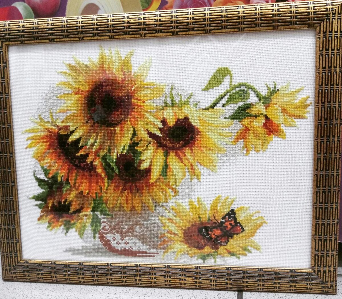 Из архива автора. Вышивка по набору Риолис "Жаркое лето" - подарок моей рукодельной подруги.