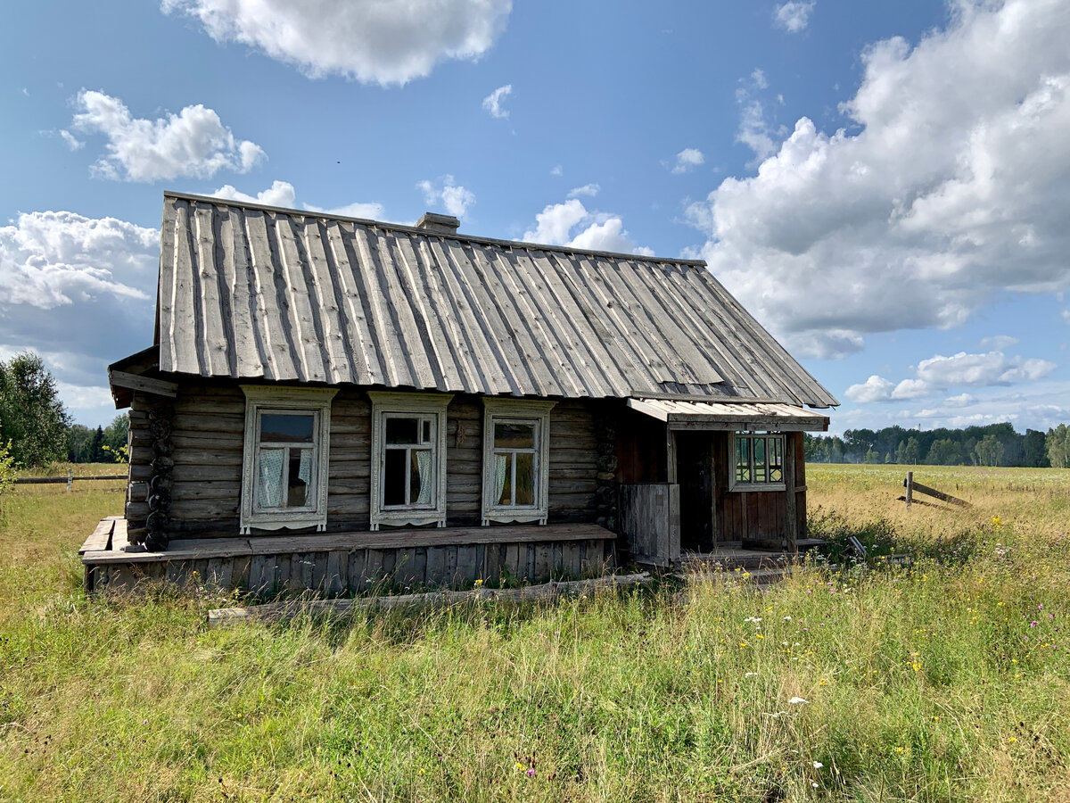 Прошелся по деревне 1941 года, где снимали «Подольских курсантов» |  Moustank | Дзен