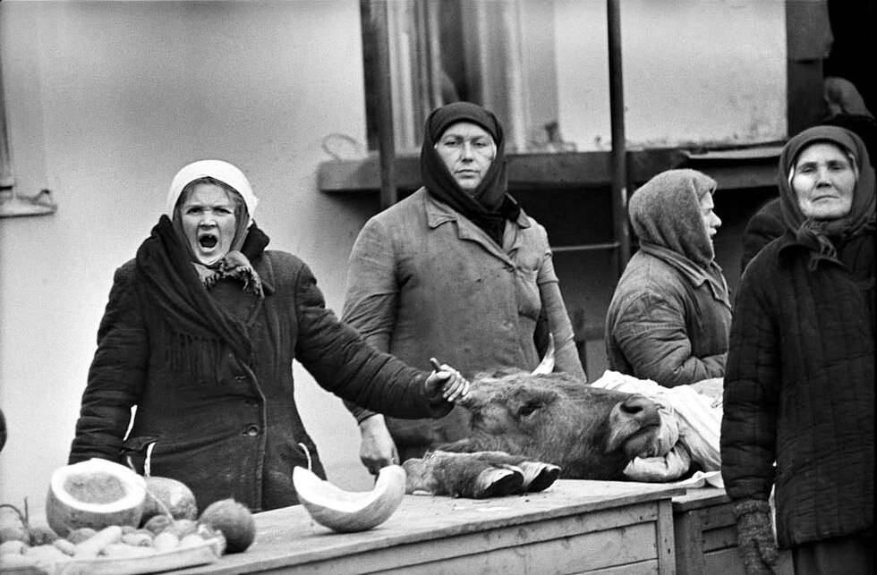 Советские люди. Советские люди 1970. Повседневная жизнь СССР. Советские люди 70х.