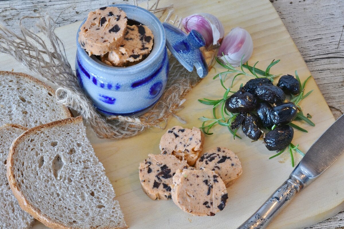 Домашнее сливочное масло всего из одного ингредиента. Вкусное, качественное  масло готовится легко и просто! | Сытый животик | Дзен