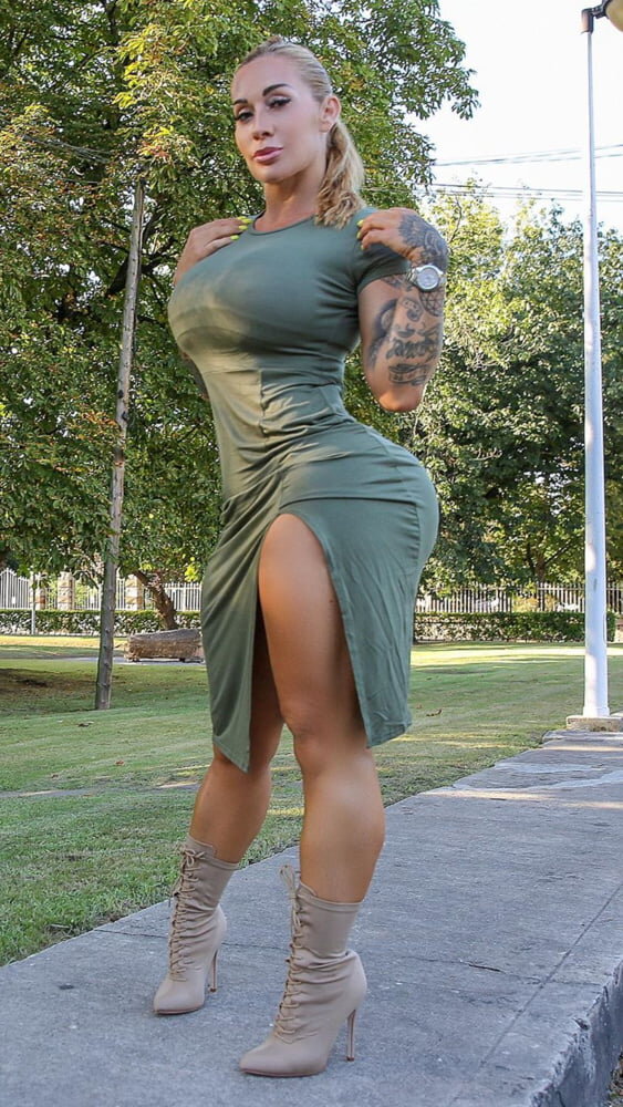 Виктория Ломба