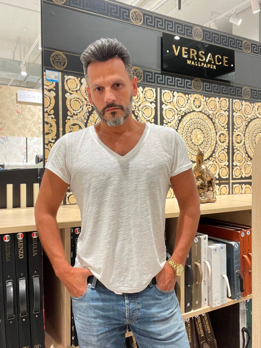 Автор Аваков В.В.