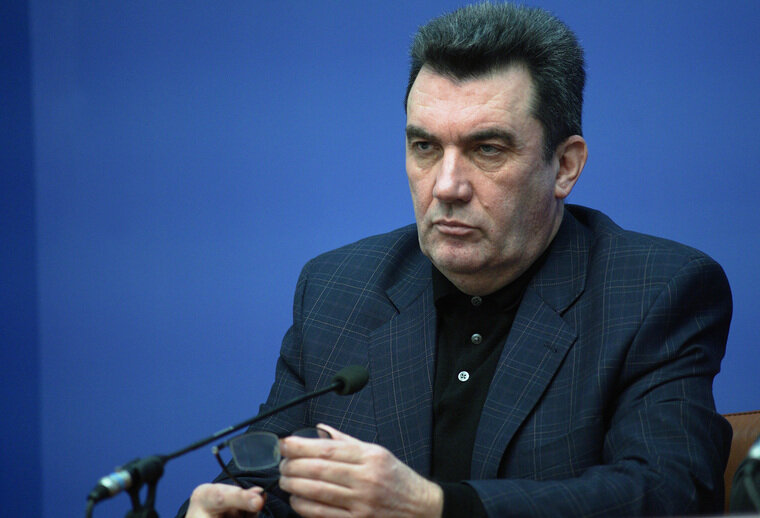    Данилов призвал Украину уничтожить Россию