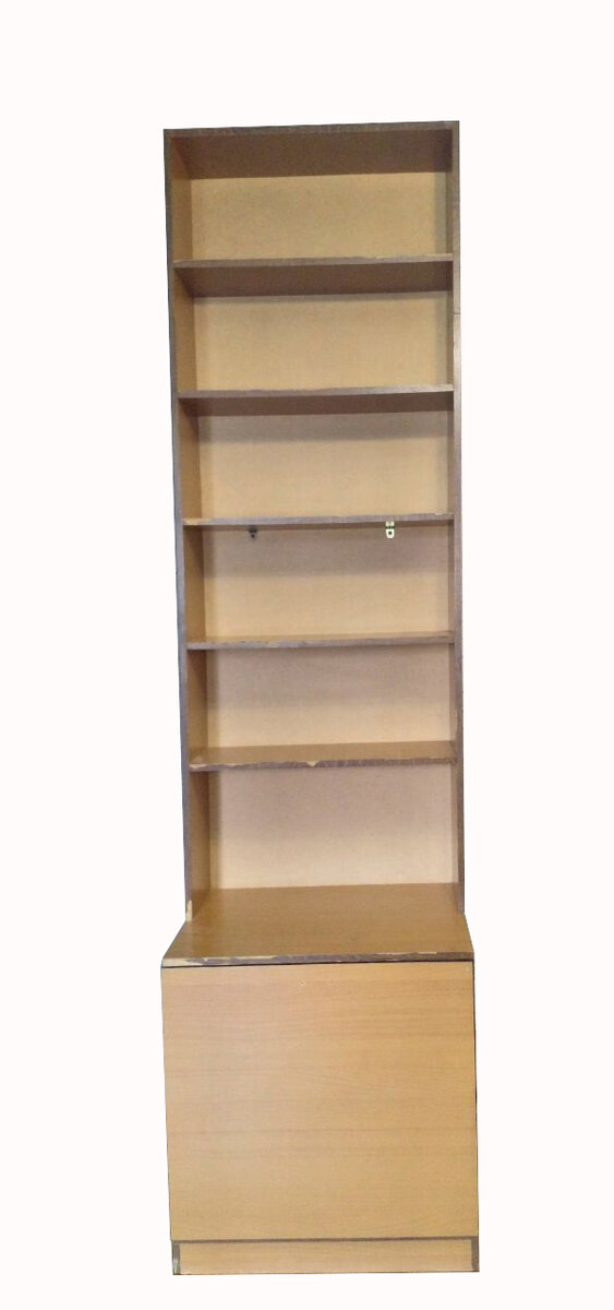 Книжный шкаф до эксперимента